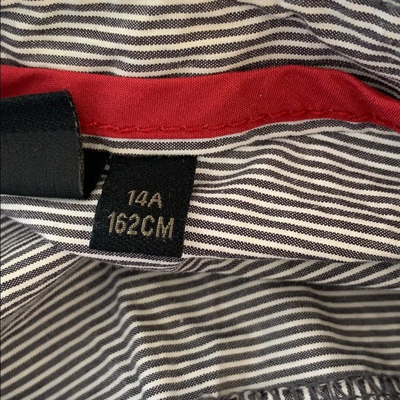 Nice button down - Picture 2 of 2